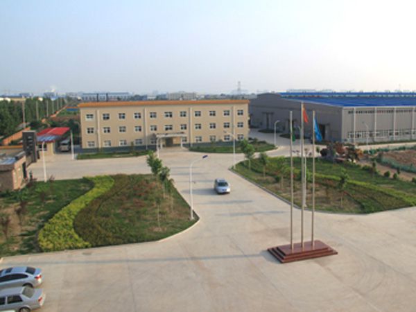 五月，歡慶過勞動(dòng)者的汗水，紀(jì)念過青春沸騰的歷史。